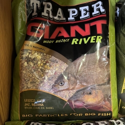 Papildbarība zivīm Traper Giant upe 2.5kg